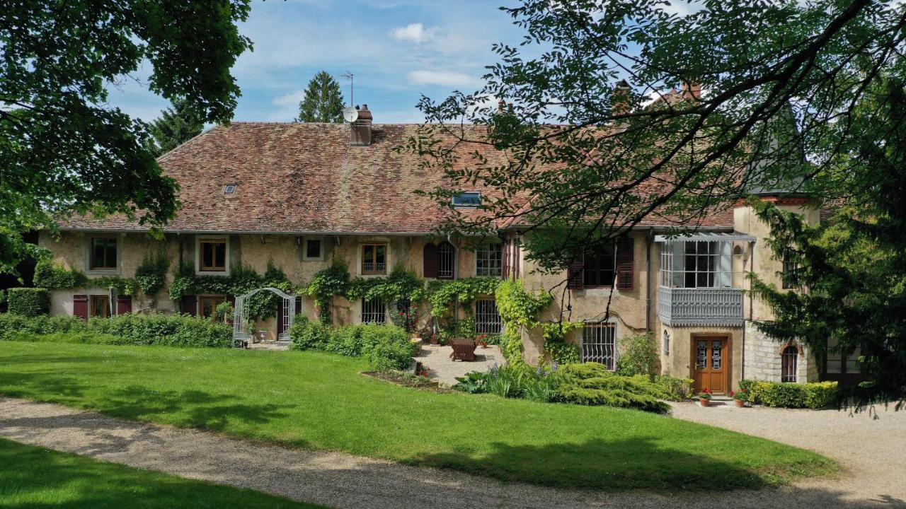 Domaine De Bellevue Gite Du Mont Poupet Marnoz Exterior photo